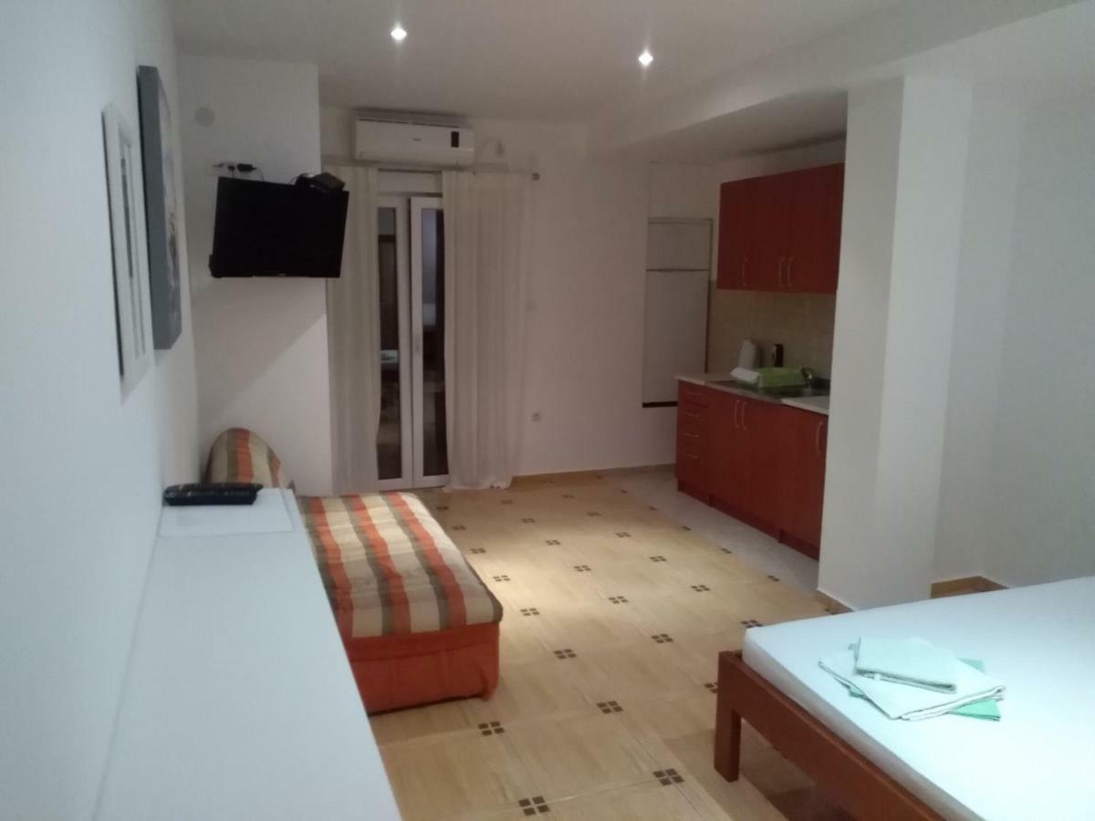 Apartments Villa Cucuk Μπούντβα Εξωτερικό φωτογραφία